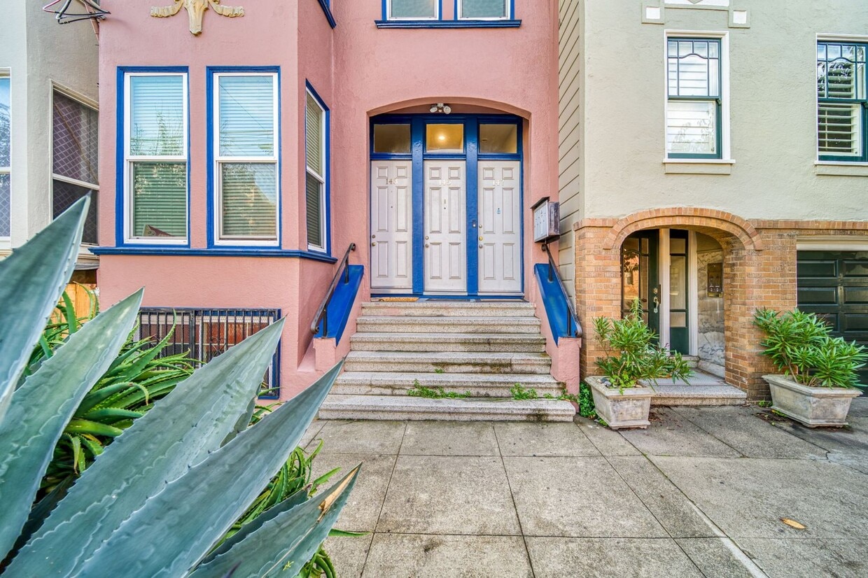 Primary Photo - MISSION APARTMENT FOR RENT $5,000