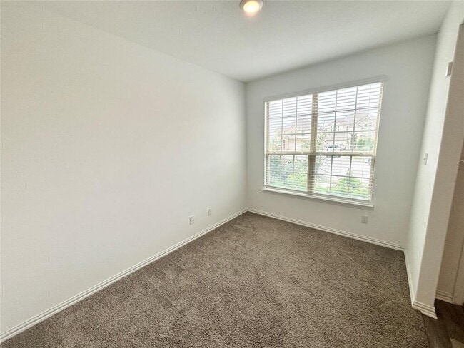 Building Photo - 1010 Ridge Runner Dr