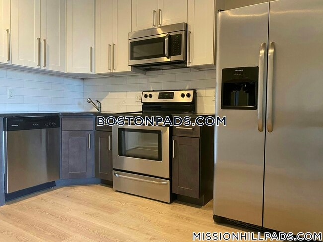 Building Photo - 35 S Huntington Ave