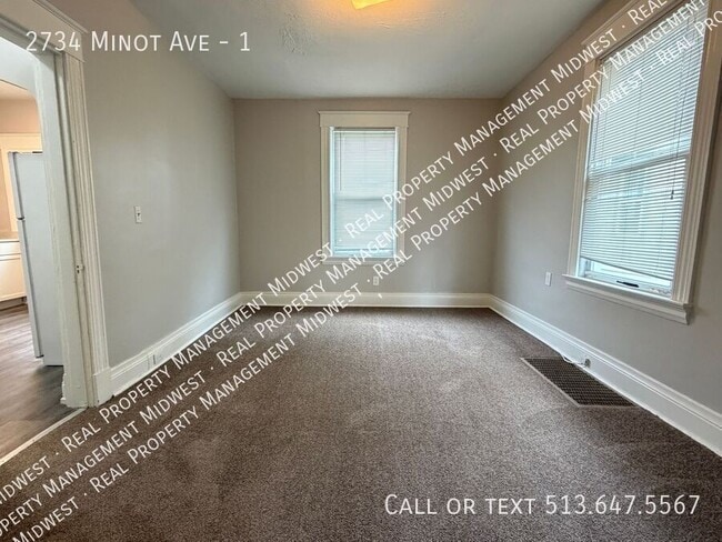 Building Photo - 2734 Minot Ave