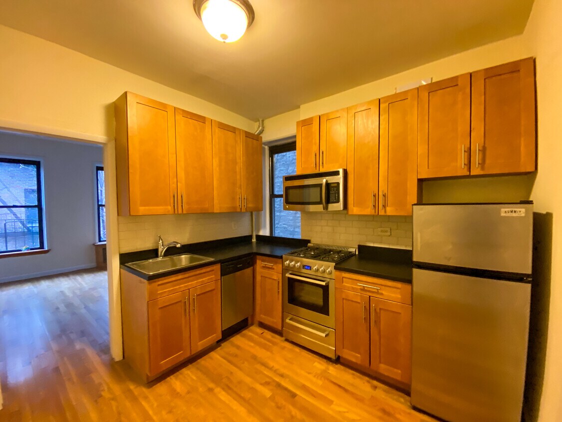 519 E 83rd St Unit 4R, New York, NY 10028 Apartments in New York, NY