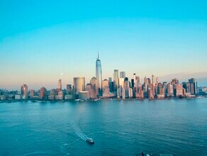 Building Photo - 77 Hudson St