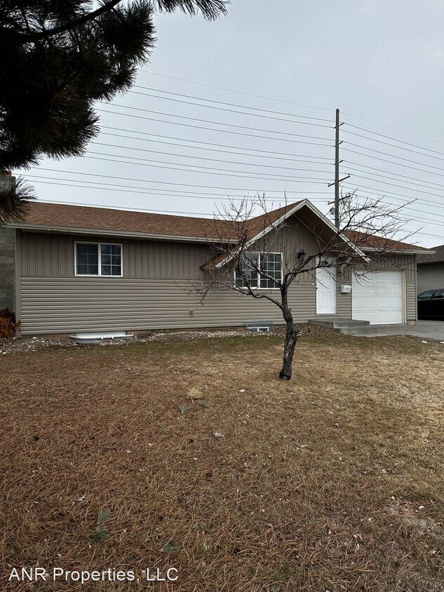 4 br, 1.5 bath House 2089 Kearney St House Rental in Idaho Falls