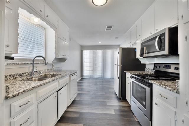 Foto del edificio - 6609 Bernadine St