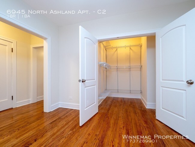 Foto del edificio - 6945 N Ashland Ave