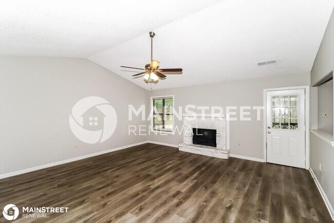 Building Photo - 6133 Belle Forest Dr, Memphis, TN 38115