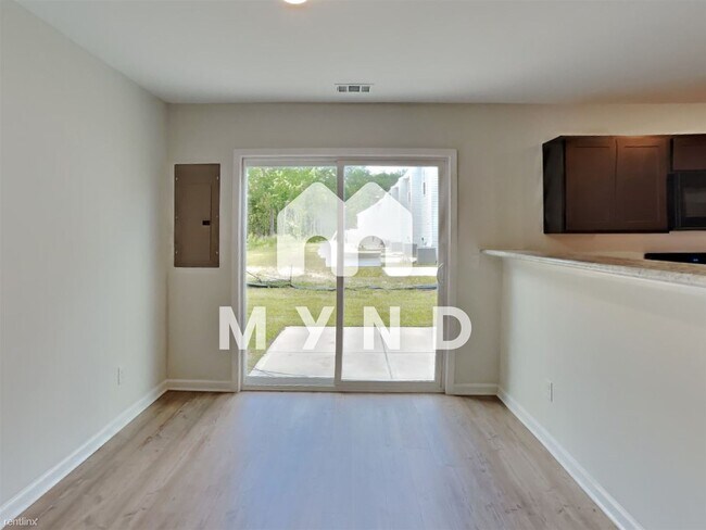 Building Photo - 3 br, 2.5 bath Townhome - 11 Cardinal Ct