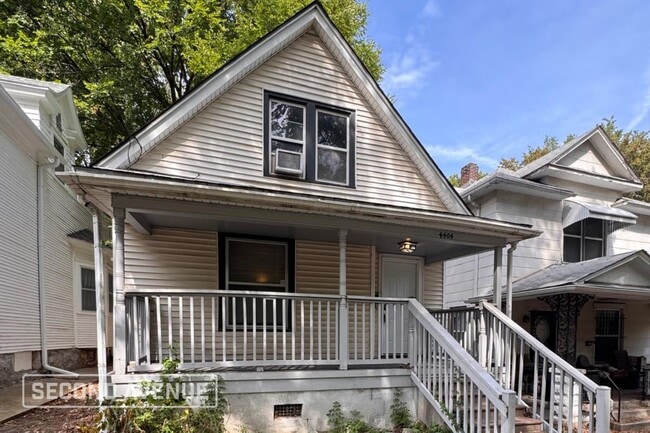 Building Photo - 4404 Windsor Ave