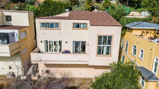 Nestled in greenery, peaceful w/ amazing Light! - 26608 Ocean View Dr