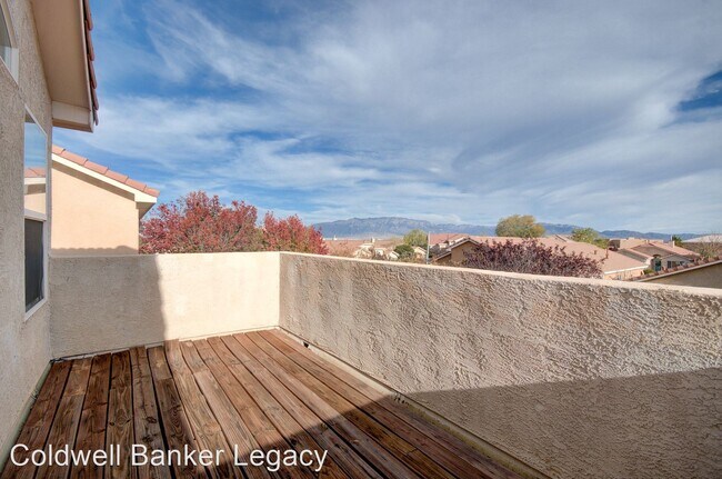 Foto del edificio - 4 br, 3 bath House - 9804 Kokopelli Dr NW