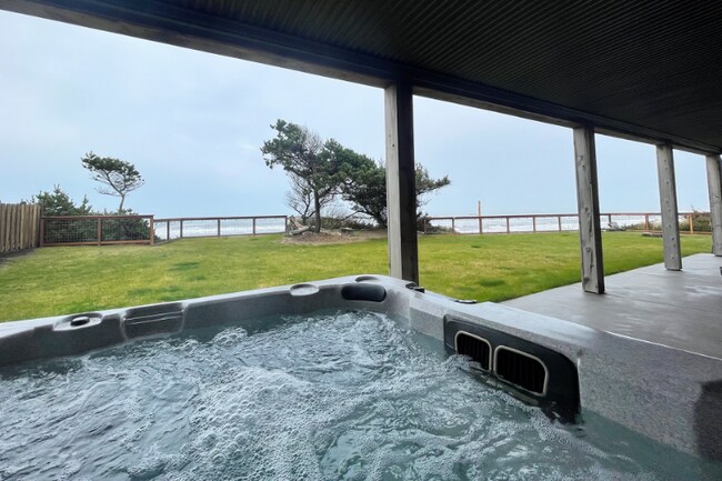 Foto del edificio - 10340 NW Pacific Coast Hwy