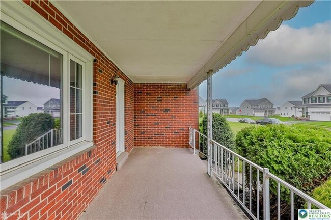 Building Photo - 8171 Moyer Rd