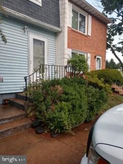 Primary Photo - 633 4th St