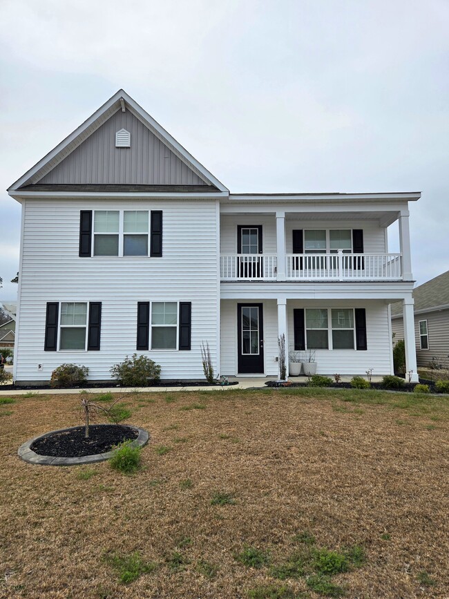 Building Photo - 2053 Ainsley Dr