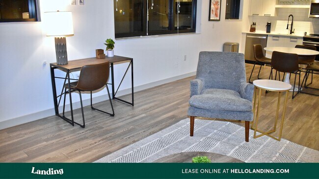 Foto del edificio - 221 SW 12th St