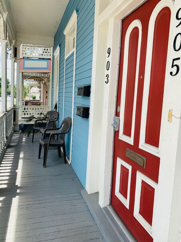 Foto principal - 903 Montgomery St