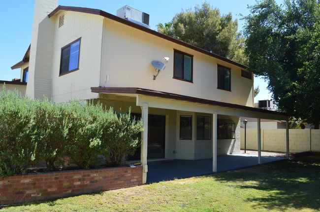 Building Photo - 839 W Pecos Ave