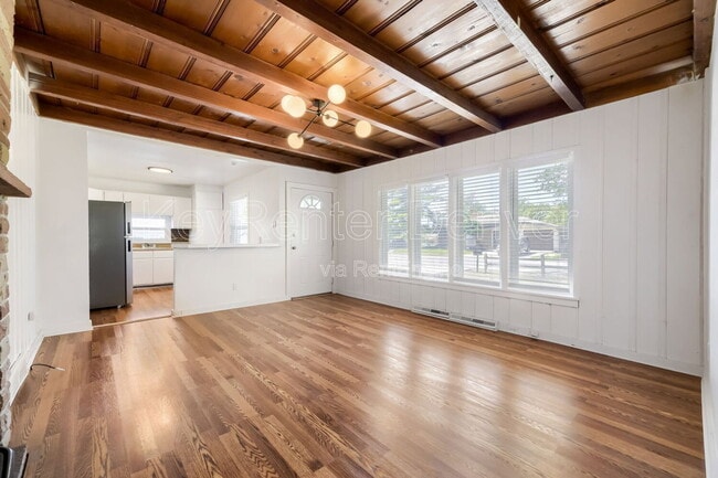 Photo - 1220 Upham St House