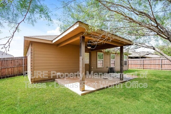 Foto del edificio - 7318 Mistletoe Trail