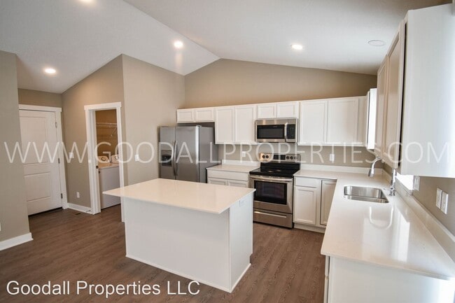 Building Photo - 4 br, 2.5 bath House - 1932 Southbridge Dr