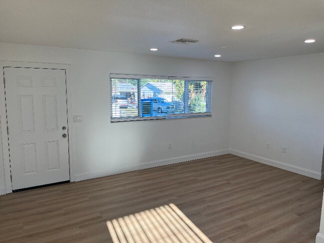 Foto del edificio - 6812 Jackson St