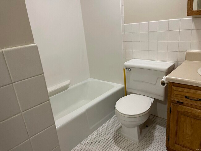 Foto del edificio - 2937 Westbrook Dr