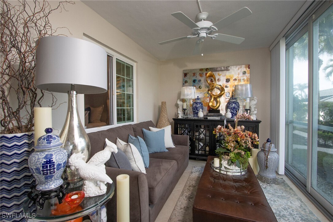 Foto del edificio - 4200 Belair Ln