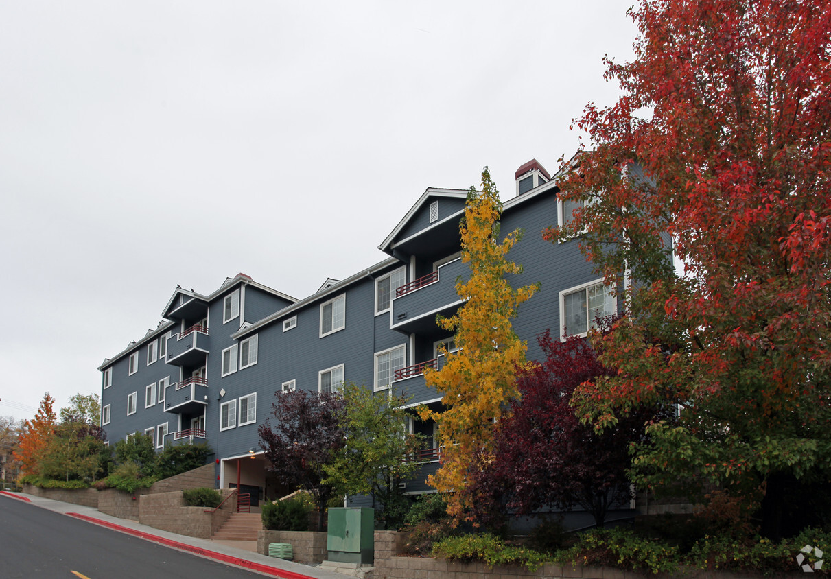 Foto del edificio - College Terrace Apartments