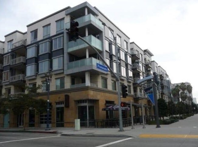 150 The Promenade N. - 150 The Promenade N