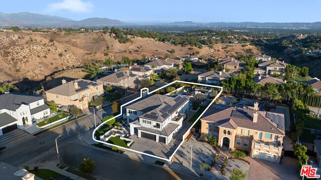 Foto del edificio - 18548 Clydesdale Rd
