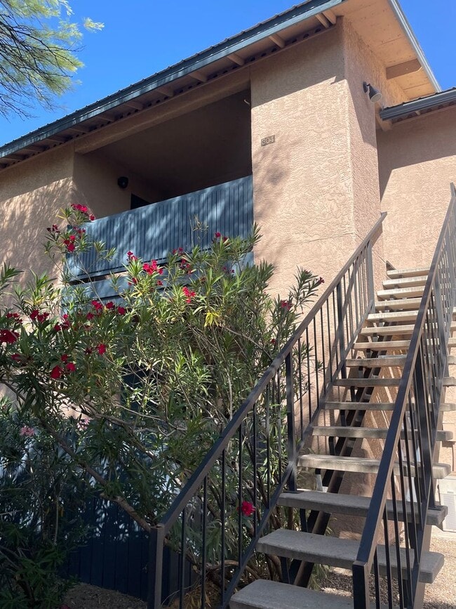 Building Photo - 8080 E Speedway Blvd