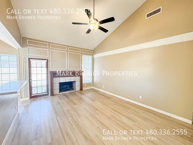 Building Photo - 319 S Abilene Dr