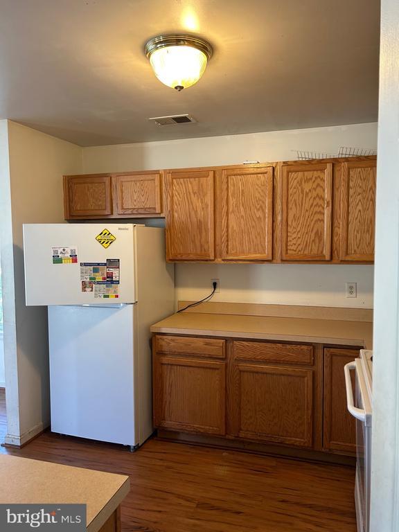 Building Photo - 147 Whirlwind Dr