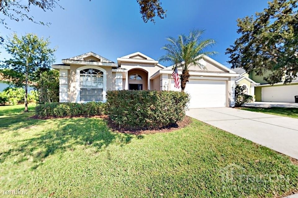 Primary Photo - 28925 Long Meadow Loop