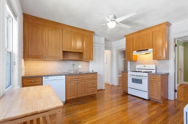 Foto del edificio - 241 Beech St