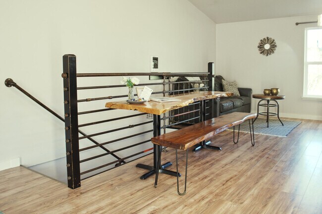 Foto del edificio - 33010 Fircreek Ln