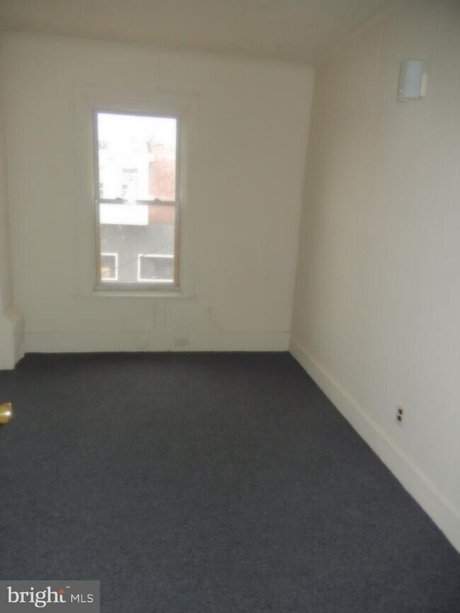 Foto del edificio - 1135 Lancaster Ave