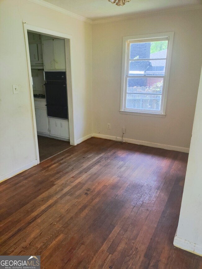 Foto del edificio - 2954 1st Ave SW