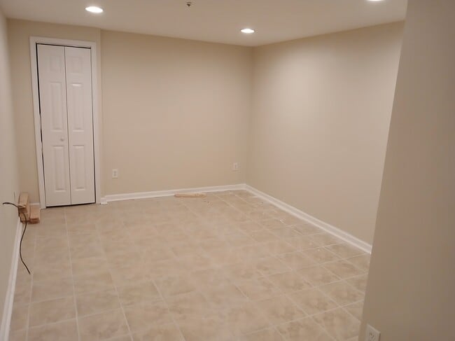 Foto del edificio - 7001 Chain Fern Ct