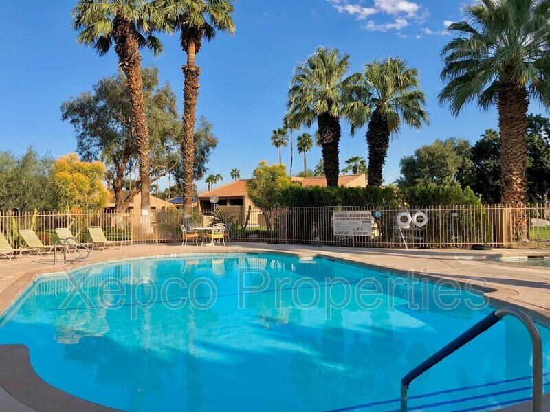 Primary Photo - 2571 N Whitewater Club Dr