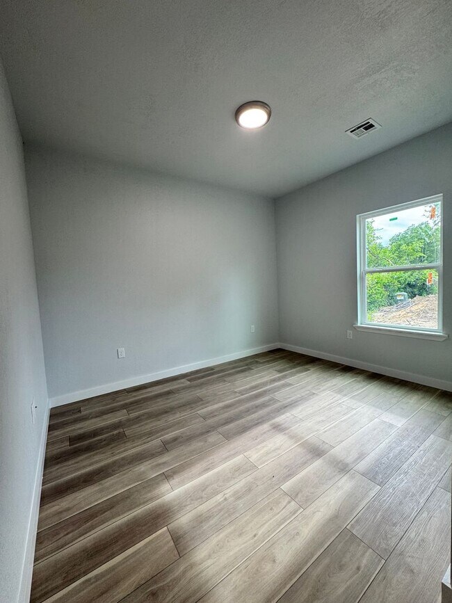 Foto del edificio - 6318 N Boulder Ave