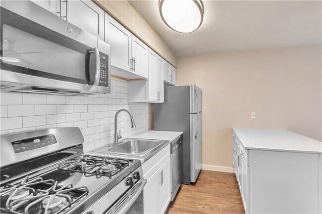 Foto del edificio - 3503 Harmon Ave