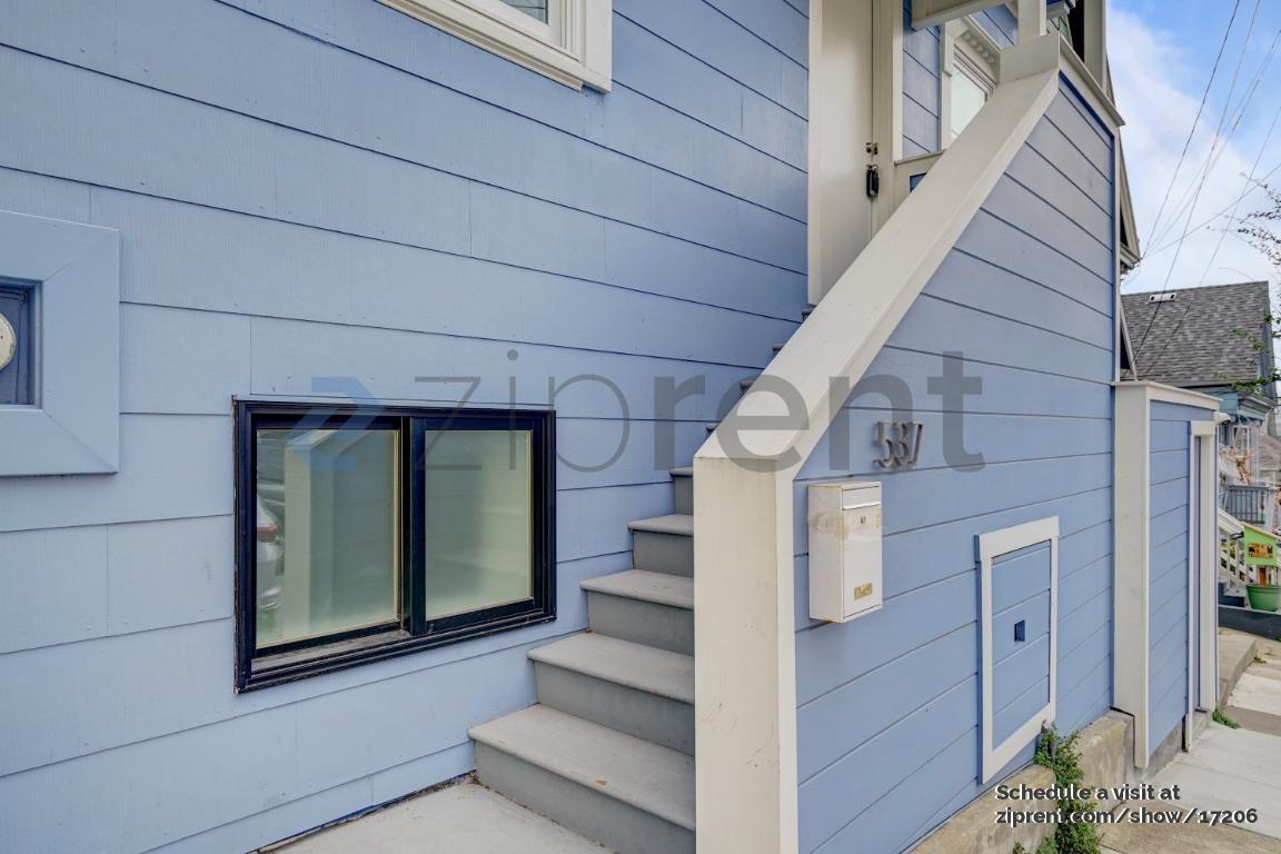 Foto principal - 537 Moultrie St