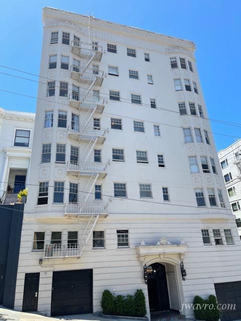Building Photo - 2355 Leavenworth St