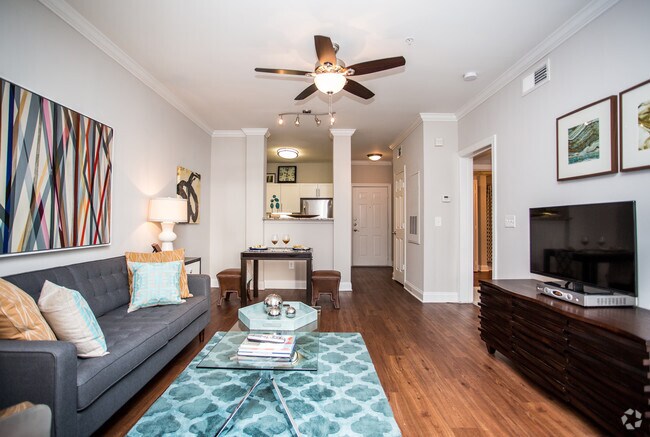 1HAB, 1BA - 820 ft² - Crest at Midtown