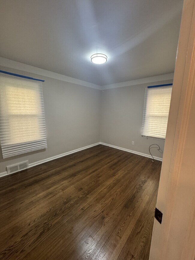 Foto del edificio - Beautiful 3-Bedroom Home in Detroit