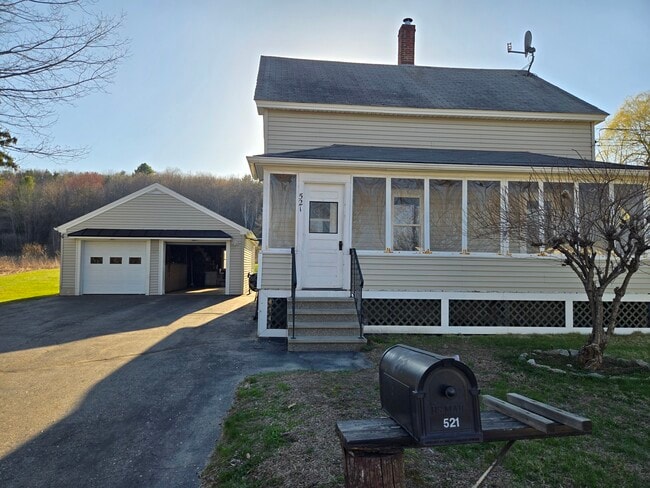 Building Photo - 521 Riverside Dr