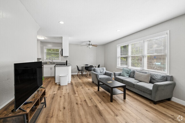 5BR, 3BA - 1,486SF - Living Room - 2620 Regent Apartments