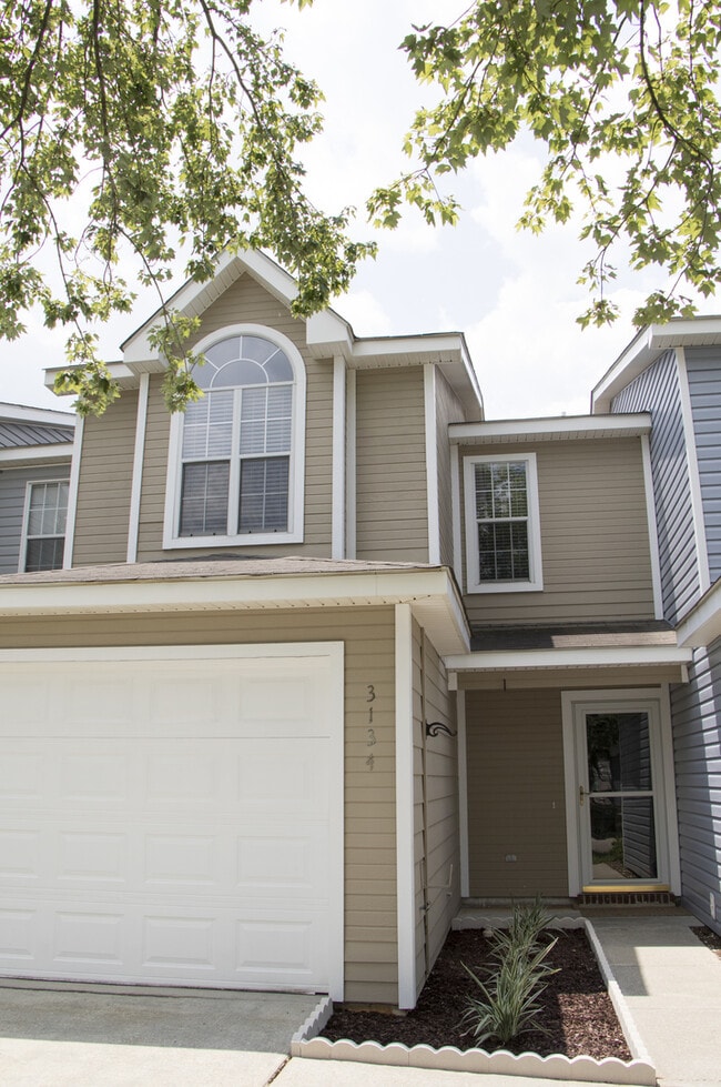 Building Photo - 3134 Achey Dr