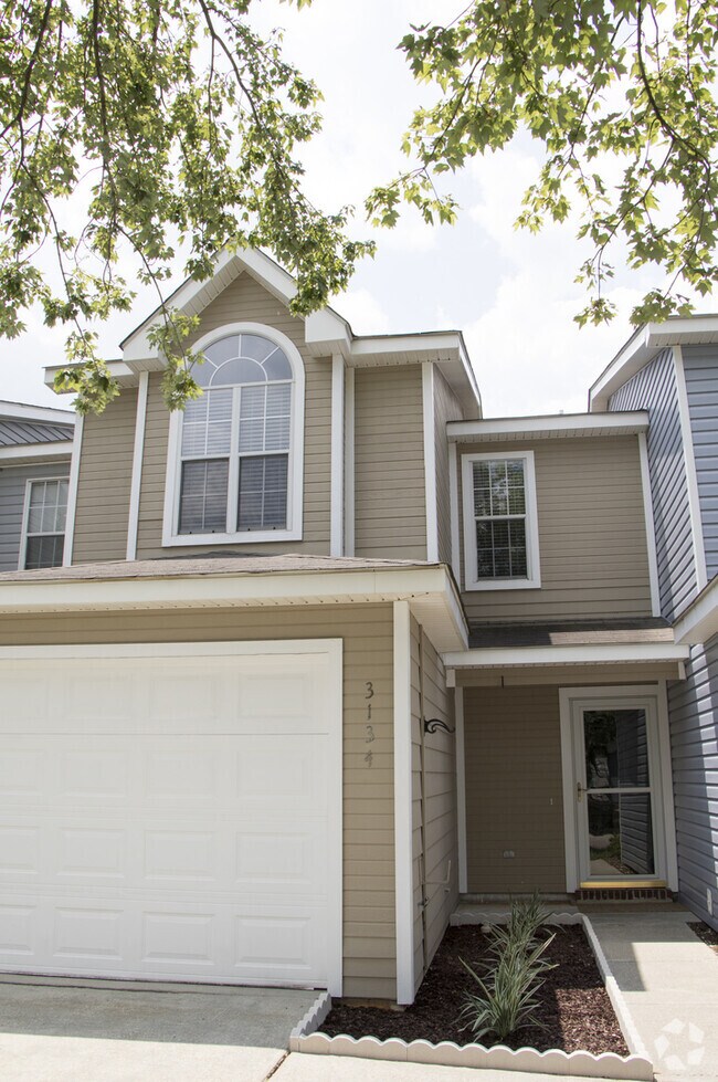 Building Photo - 3134 Achey Dr